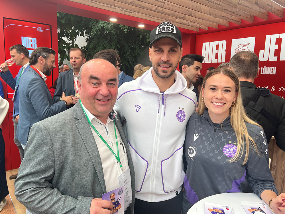 AleksanderDragovic und Lena Triendlam Asscompact Trend-Tag